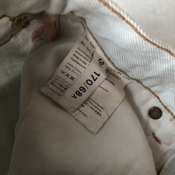 Acne Studios Mini Skirt Pale Blue Jeans Denim Blogger Italy 36 NWOT $240 - Picture 11 of 11